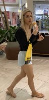Perfect Blonde Teen Candid