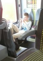 Мальчик на поезде