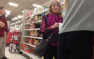 11yo blonde in black leggings at grocery BEST