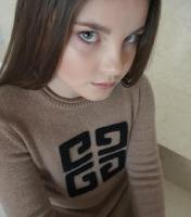 Paige: Model Age 12