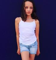 Ayla: Model 10 years old