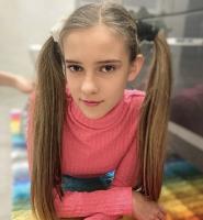 Alina: Model Age 11