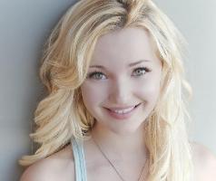 Dove Cameron is HOT!