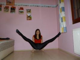 Gymnastic girl 2