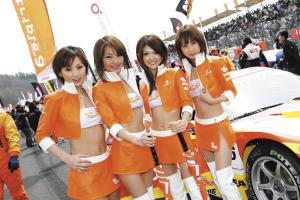 2006 to 2015 Japanese "Dechau Girls Race Queens" (DGRQ)