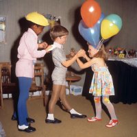 90s - pantyhosed birthday party