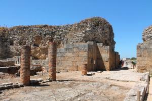 HIST.01 - Roman ruins