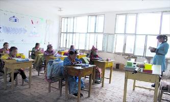 Mongolia - girls and education