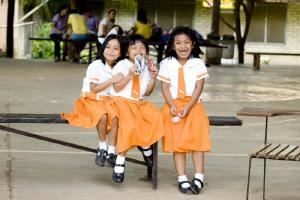 Philippines - girls and education