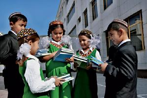 Turkmenistan - girls and education